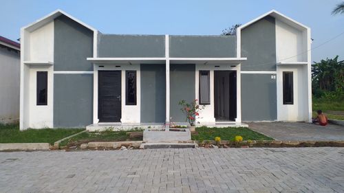 foto tampak rumah tipe Rumah 36/84 perumahan Graha Sekip Mencirim