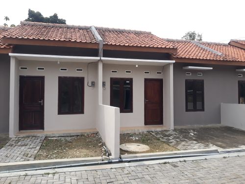 foto contoh rumah perumahan GROBOGAN PERMAI
