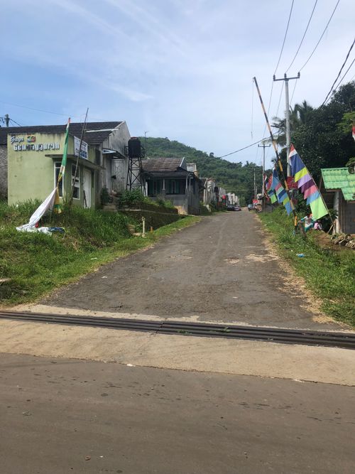 foto gerbang perumahan Griya Gunung Guruh 2