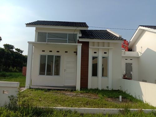 foto contoh rumah perumahan Britain House Sentosa