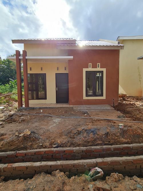 foto tampak rumah tipe standar perumahan Griya Zara Tahap II