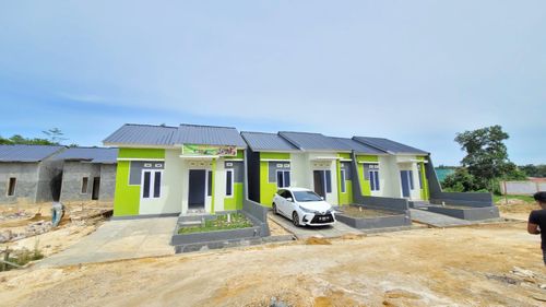 foto tampak rumah tipe 36 perumahan BUMI KALABBIRANG PERMAI