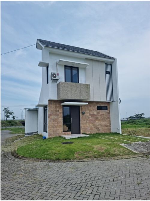 foto tampak rumah tipe 50/69,8 Hook perumahan ROYAL PANDAAN