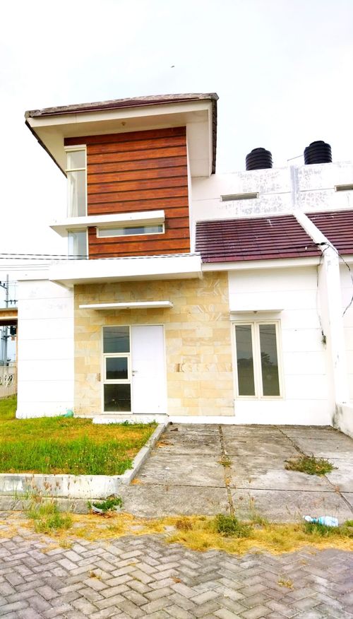 foto tampak rumah tipe 45/90 perumahan SPRING RESIDENCE SIDOARJO