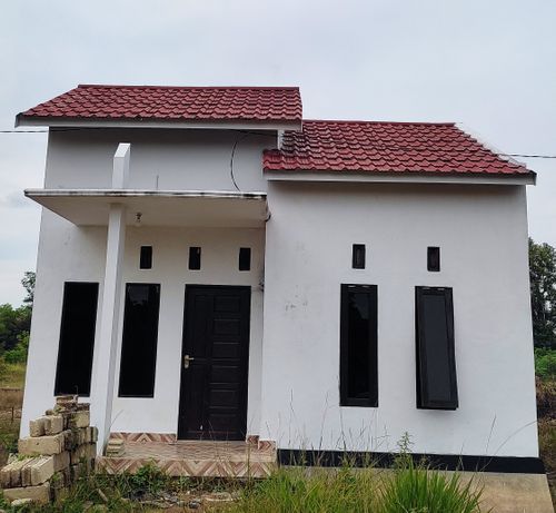 foto tampak rumah tipe 36 perumahan Permata ulin residence
