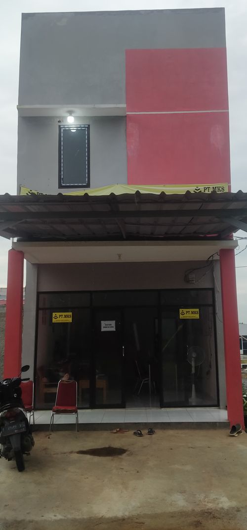 foto tampak rumah tipe RUKO perumahan KURNIA RESIDENCE CIPUNAGARA