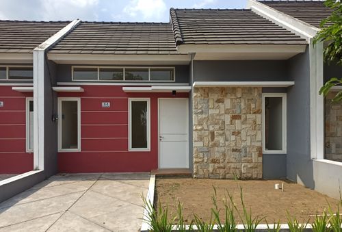 foto tampak rumah tipe 36/84 perumahan Permata Royal Manissa