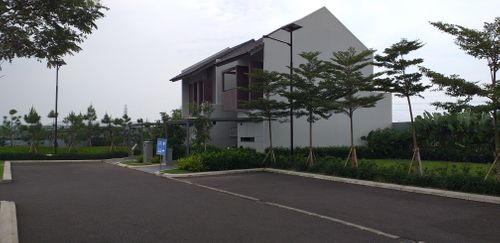 foto gerbang perumahan SUMMARECON BANDUNG - CLUSTER FLORA TAHAP 1 & 2