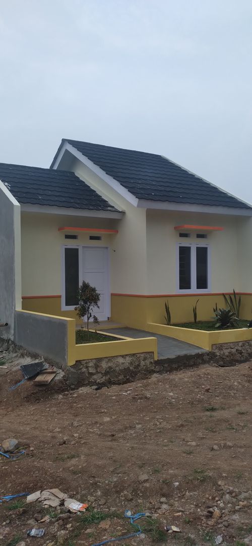 foto contoh rumah perumahan PERUMAHAN GRIYA PASOPATI REGENCY