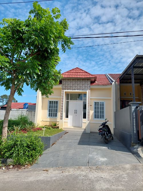foto contoh rumah perumahan BUKIT CIKERETEG INDAH