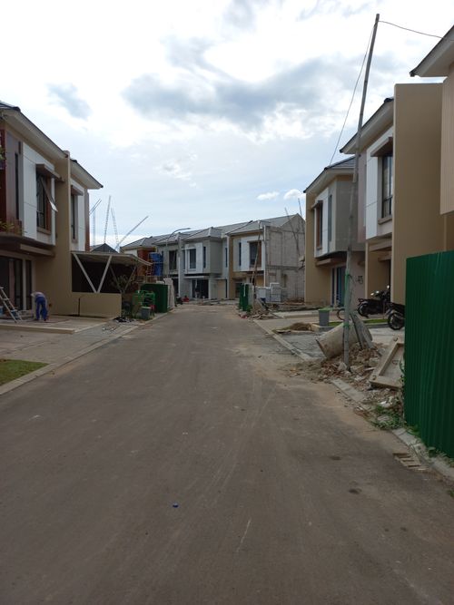 foto posisi tengah perumahan CITRA ECOPOLIS RAYA - CLUSTER THE TREES/PINE TREES