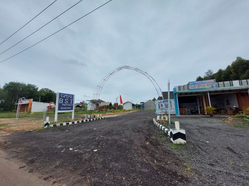 foto gerbang perumahan GRIYA ALAM LESTARI BST