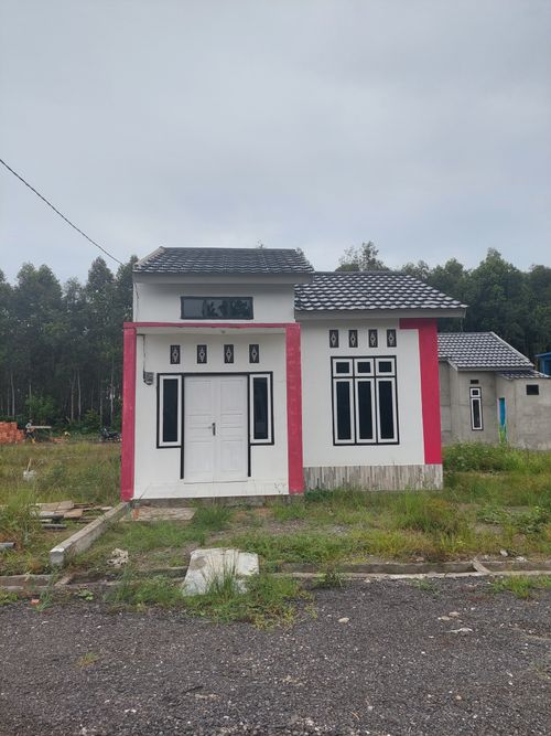 foto contoh rumah perumahan GRIYA ALAM LESTARI BST
