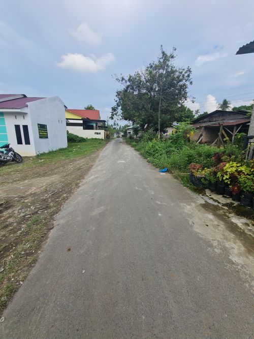 foto gerbang perumahan Family Residence