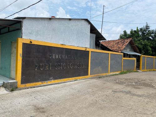 foto gerbang perumahan Puri Sijono Asri