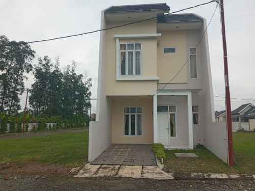 foto tampak rumah tipe T60/94 perumahan TANGERANG KENCANA RESIDENCE