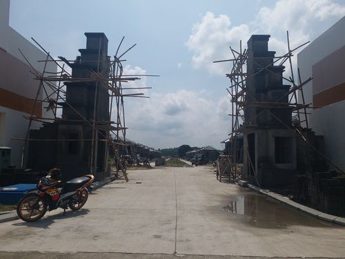 foto gerbang perumahan VILLA KUTA INDAH