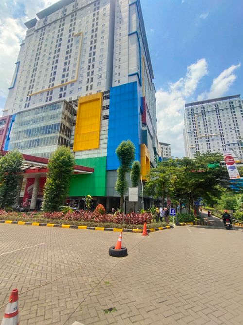 foto posisi tengah perumahan APARTEMEN BASSURA CITY