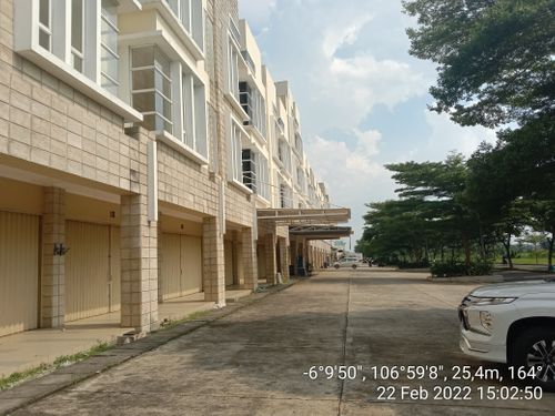 foto posisi tengah perumahan RUKO ASERA