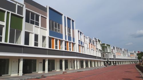 foto posisi tengah perumahan Ruko Faraday