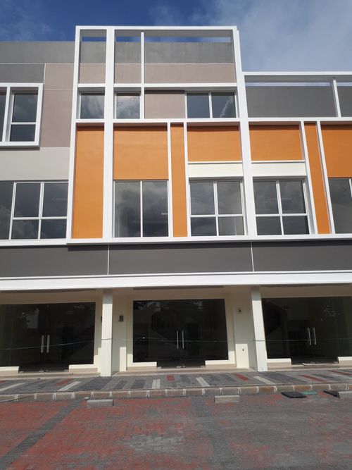 foto contoh rumah perumahan Ruko Faraday