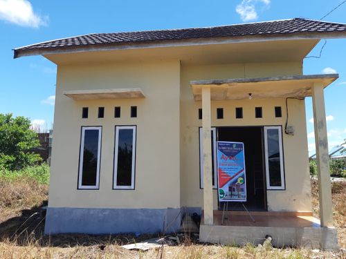 foto tampak rumah tipe 45+ perumahan BAMBU MAS INDAH