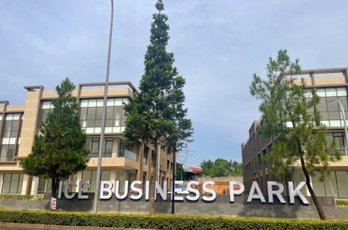 foto gerbang perumahan RUKO ICE BUSINESS PARK
