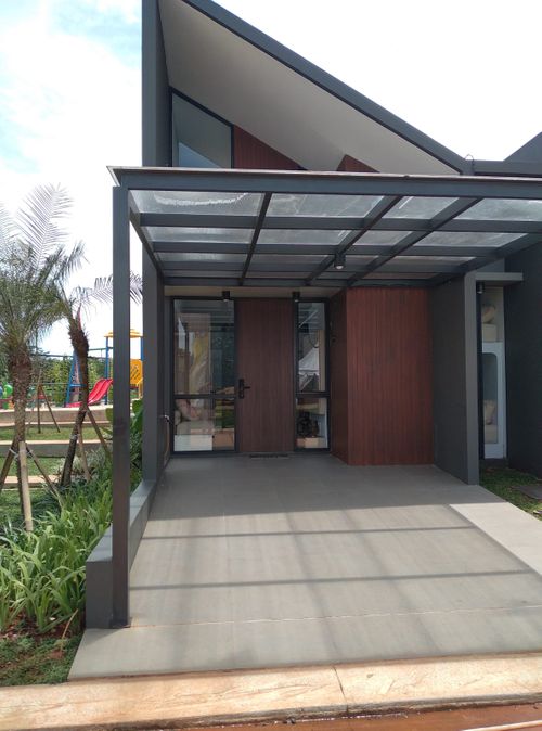 foto tampak rumah tipe 32-142 perumahan THE HILLS