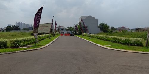 foto posisi tengah perumahan SUMMARECON BEKASI - CLUSTER MAGENTA RESIDENCE