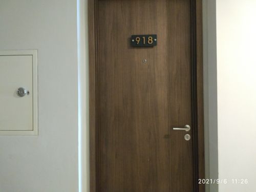 foto tampak rumah tipe 2 bedroom perumahan Bellevue place baru