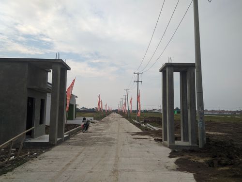 foto gerbang perumahan CALESTA RESIDENCE 4