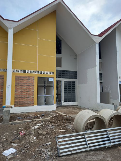 foto tampak rumah tipe 36 perumahan BUMI KALIMASADA 2
