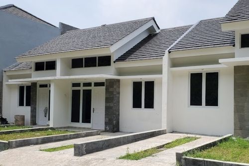 foto tampak rumah tipe 36 Depan perumahan PERUMAHAN GRAHA GRANDE