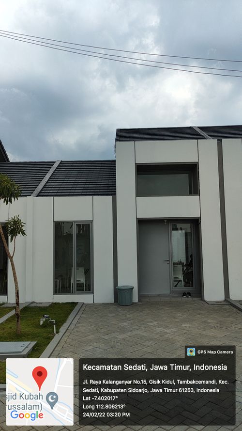 foto contoh rumah perumahan THE CEMANDI