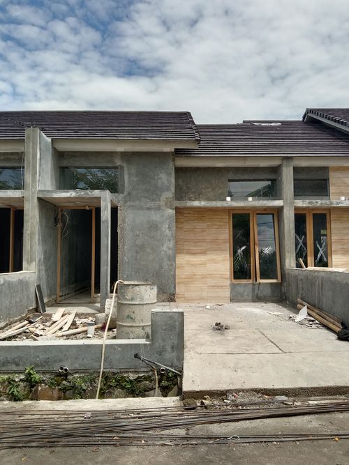 foto tampak rumah tipe 36 perumahan PERUMAHAN MENARA LASWI