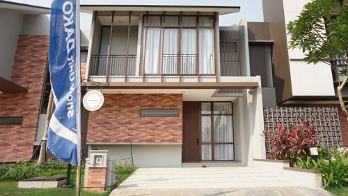 foto tampak rumah tipe DAVIDIA perumahan PONDOK DAMAR, SUVARNA PADI