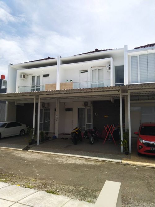 foto tampak rumah tipe 90/75 perumahan PERMATA INTAN REGENCY