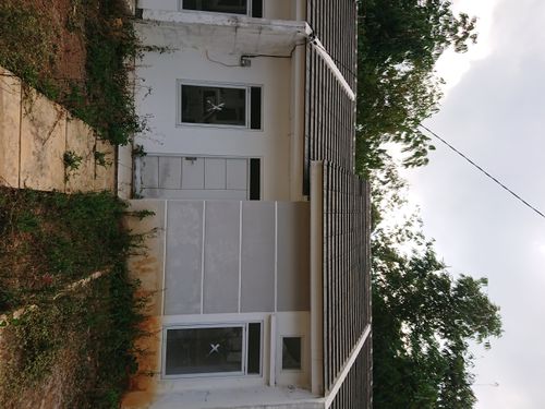 foto contoh rumah perumahan THE VALLEY OF ESMA