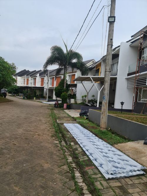 foto posisi tengah perumahan GRAND DHAYA PESONA 2