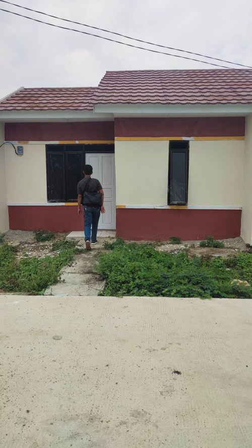 foto tampak rumah tipe subsidi perumahan BUMI CIBENING PERMAI