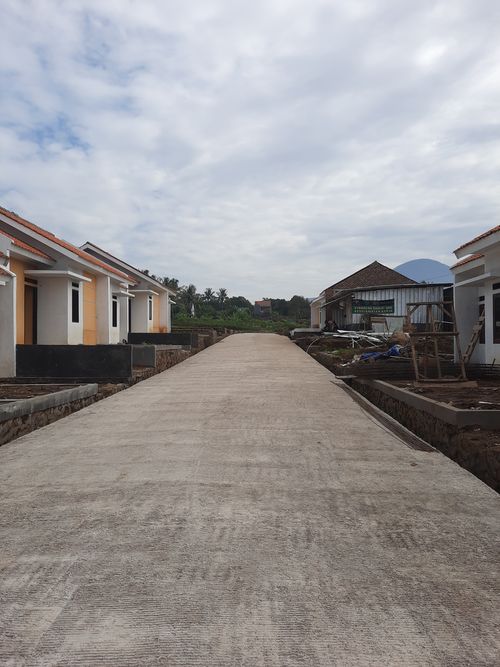 foto posisi tengah perumahan JATIHURIP PERMASIH