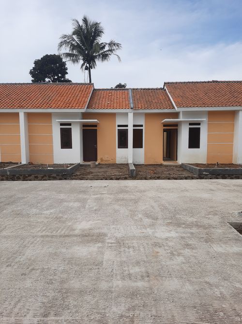 foto contoh rumah perumahan JATIHURIP PERMASIH