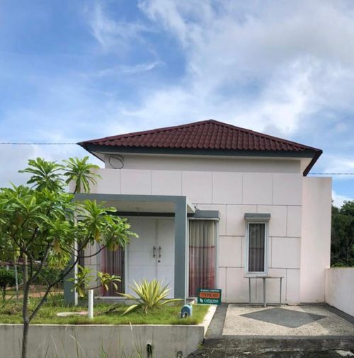 foto tampak rumah tipe STRAWBERRY perumahan Daun Village