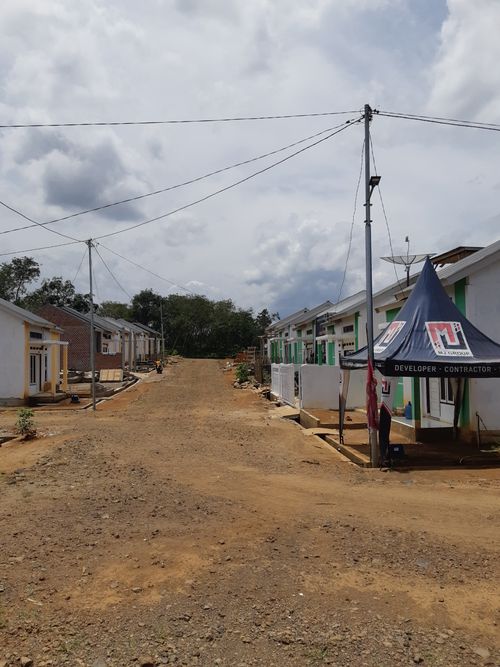 foto posisi tengah perumahan PERMATA PERMAI RESIDENCE TAHAP 2