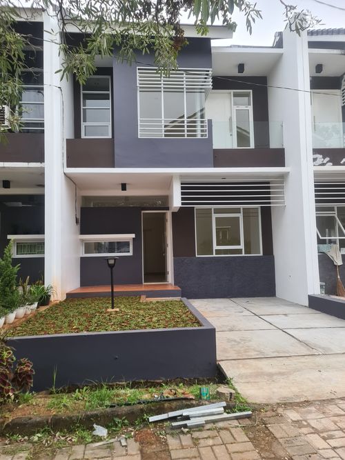 foto tampak rumah tipe MAPLE perumahan GRAND DHAYA PESONA 2