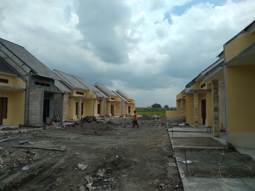 foto posisi tengah perumahan Green Kertosono Residence