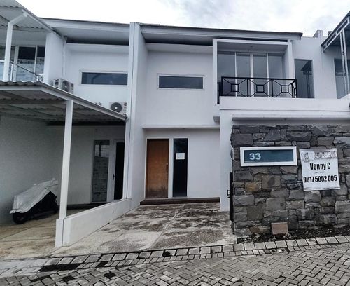 foto tampak rumah tipe CASA SERENA (B) perumahan DE CASA