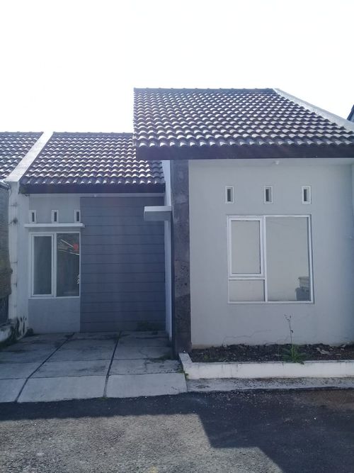 foto tampak rumah tipe 37/63 perumahan PERMATA CIKURUBUK REGENCY