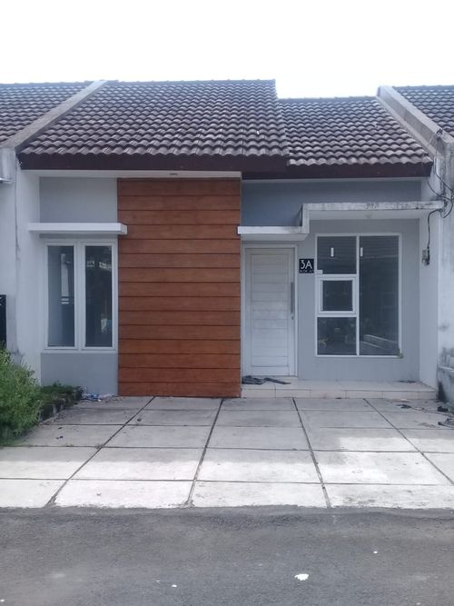 foto tampak rumah tipe 47 perumahan PERMATA CIKURUBUK REGENCY