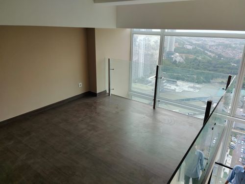 foto tampak rumah tipe LOFT C perumahan SUPERMAL KARAWACI